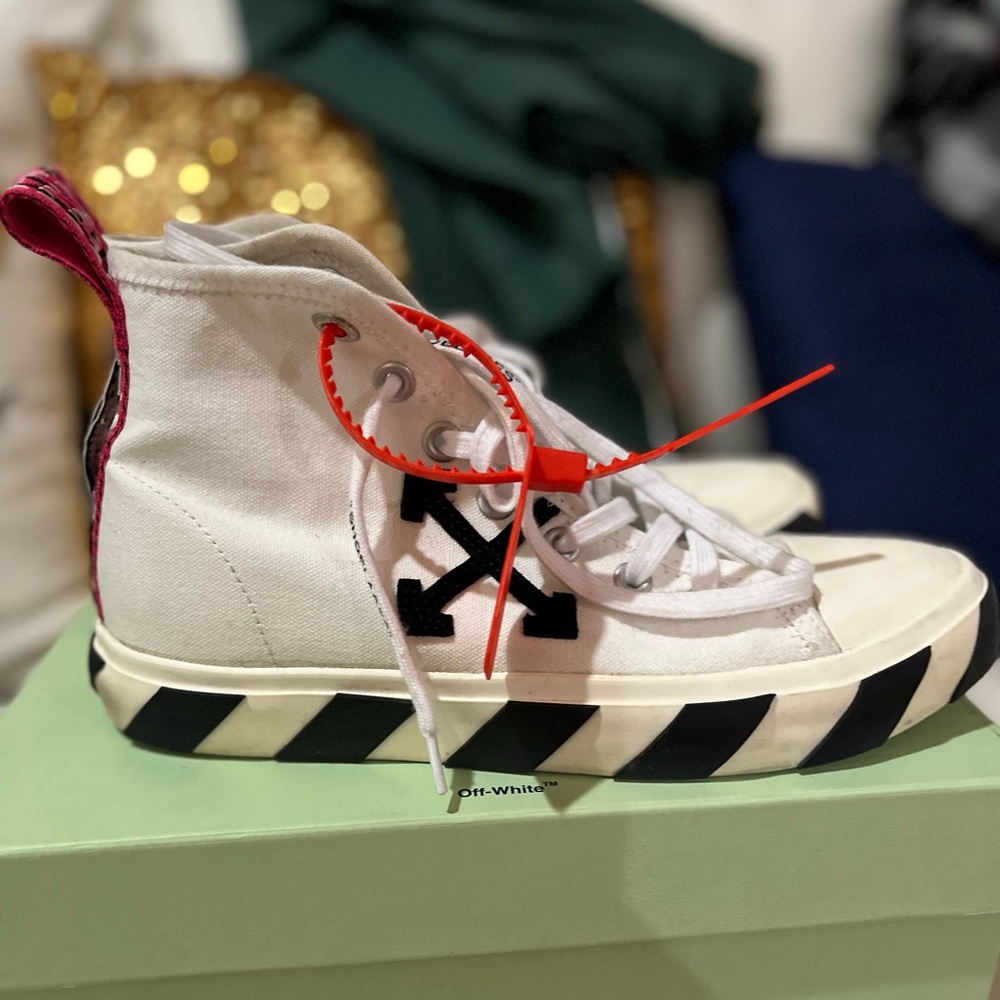 Off white x Converse high top